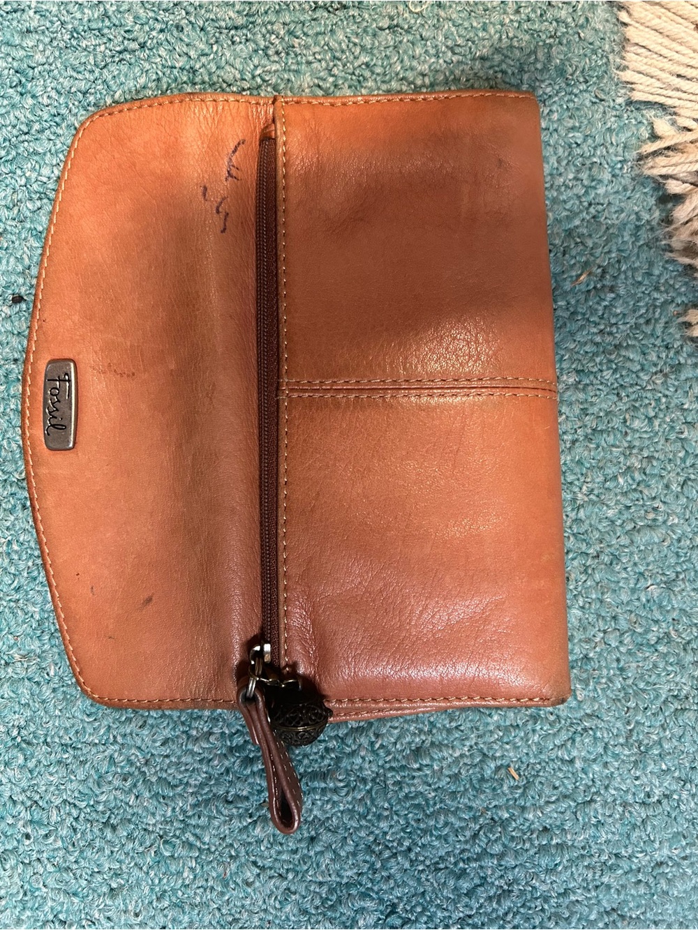 Fossil Tan Leather Trifold Wallet with Metal Logo - Picture 5 of 6